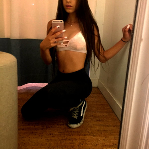 zoe.serena instagram image archive image