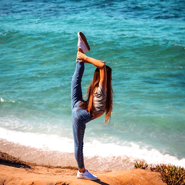 zoe.serena instagram image archive image