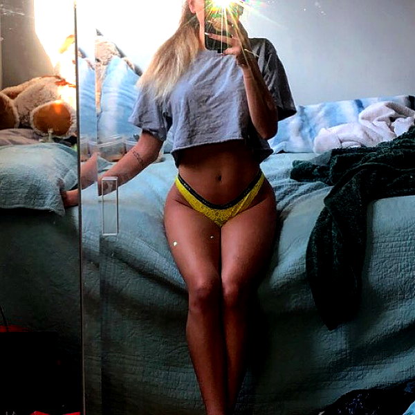 zoe.serena instagram image archive image
