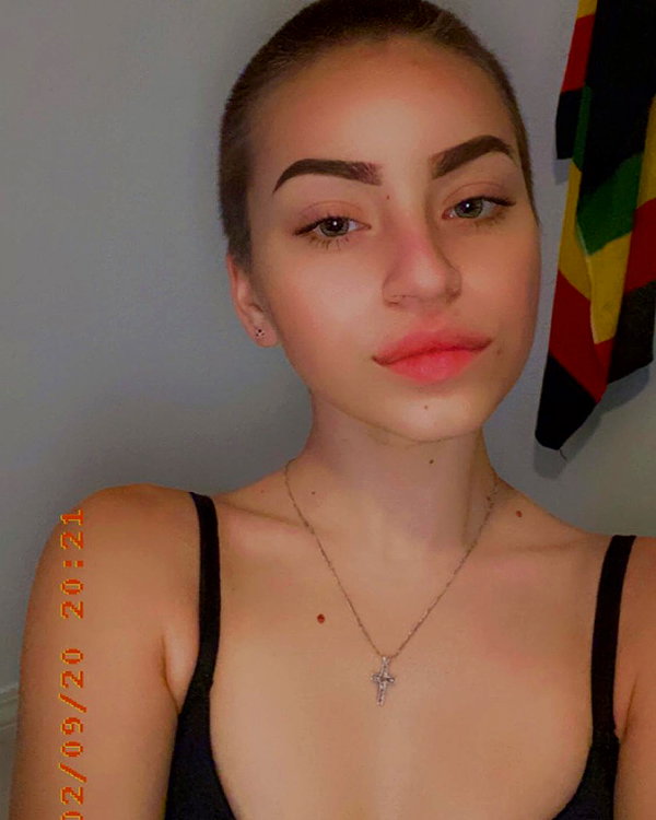 zoe.serena instagram image archive image