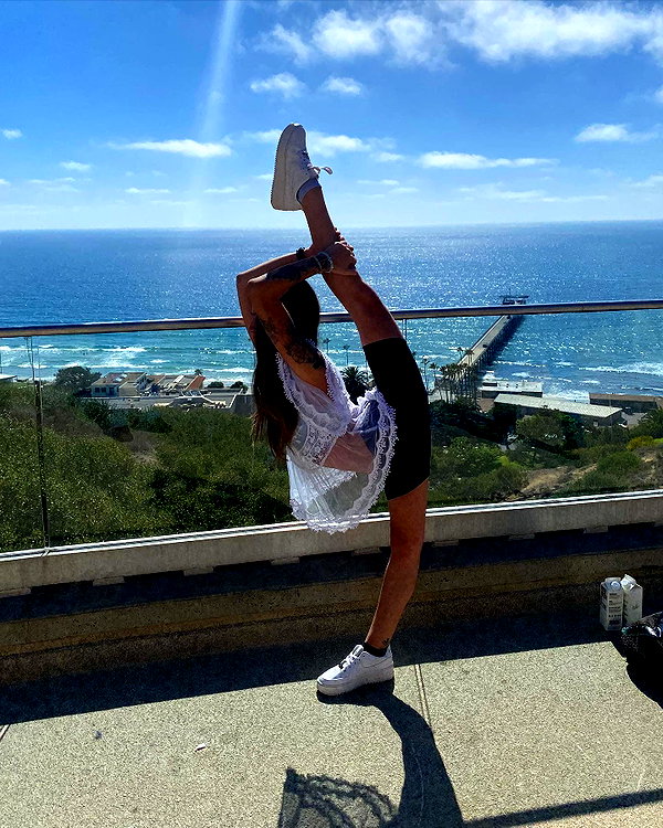 zoe.serena instagram image archive image