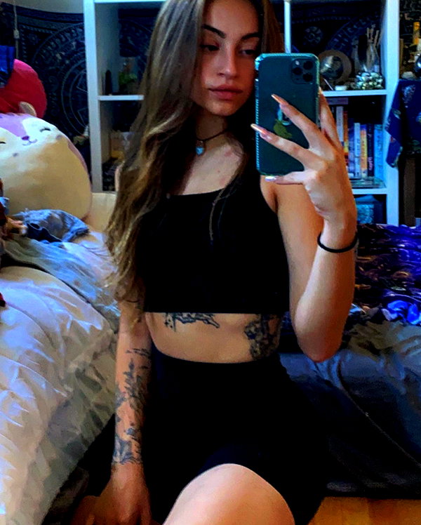 zoe.serena instagram image archive image