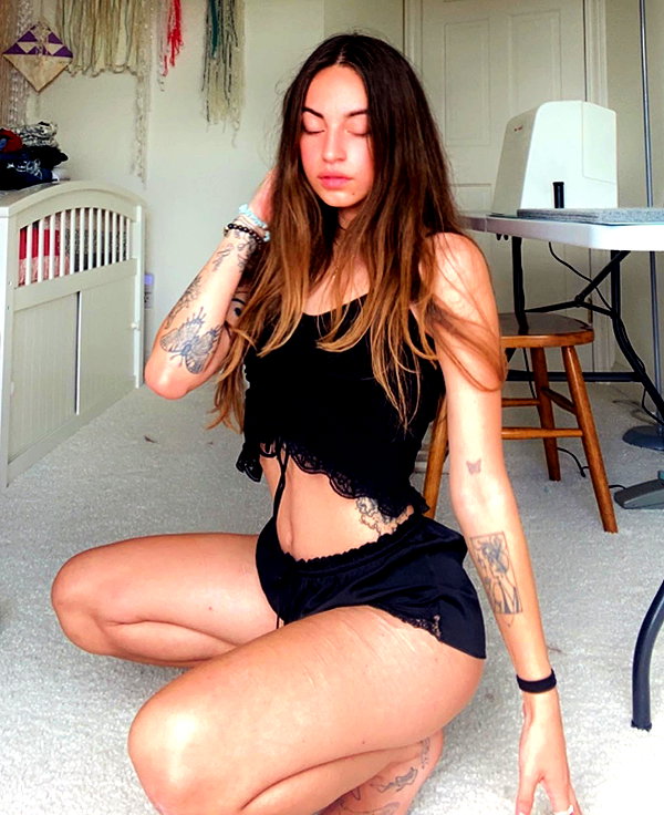 zoe.serena instagram image archive image