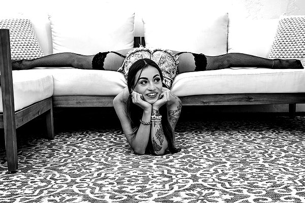 zoe.serena instagram image archive image