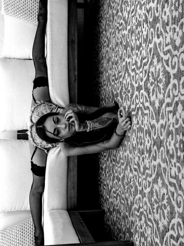 zoe.serena instagram image archive image