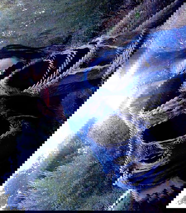 zommmbri image ~ Altpins