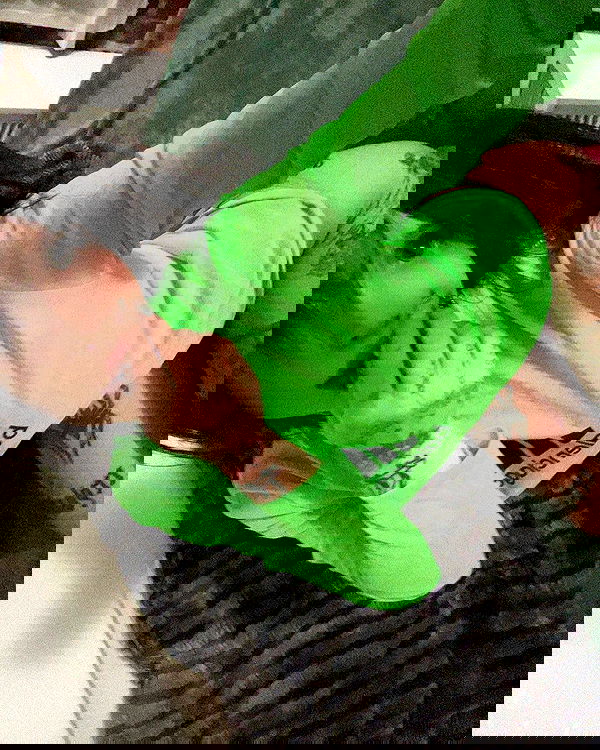 zommmbri image ~ Altpins