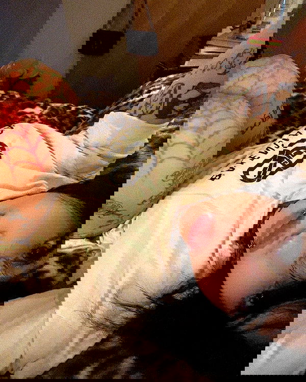 zommmbri image ~ Altpins