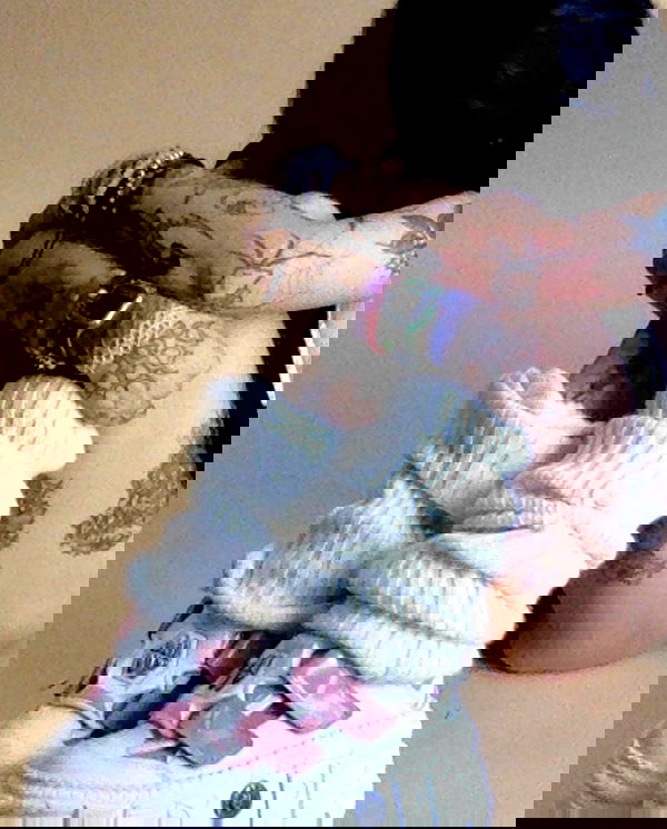 zommmbri image ~ Altpins