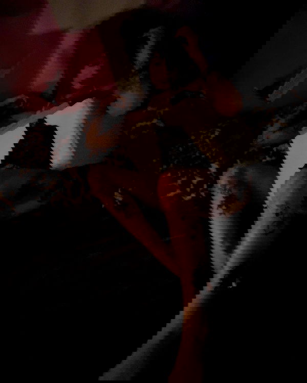 zommmbri image ~ Altpins