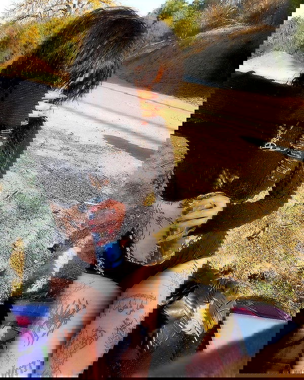 zommmbri image ~ Altpins