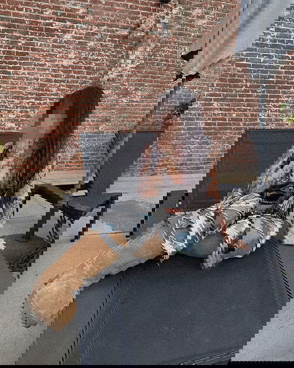 zommmbri image ~ Altpins