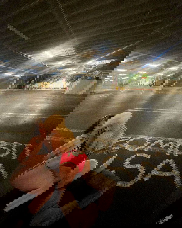 zommmbri image ~ Altpins