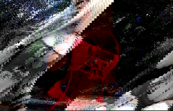 zommmbri image ~ Altpins