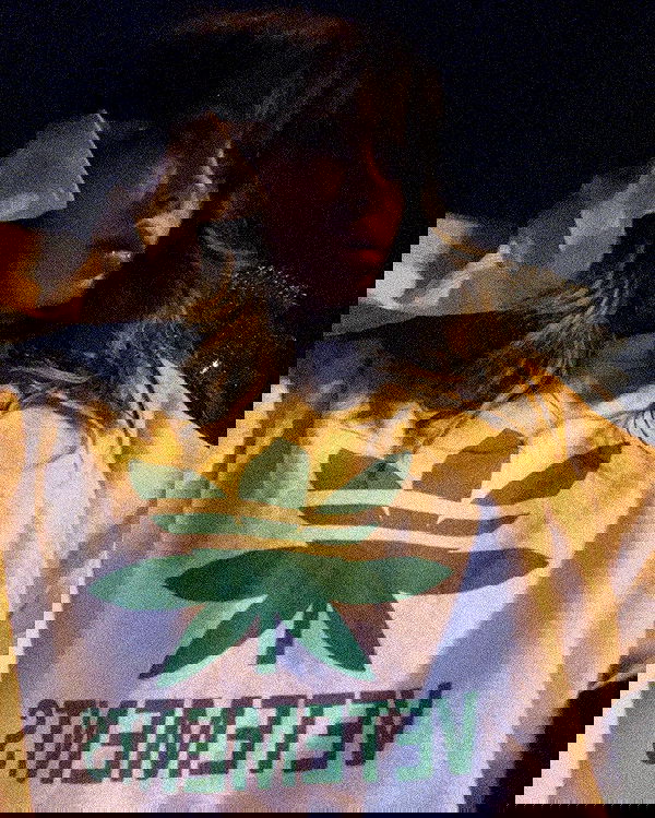 zommmbri image ~ Altpins