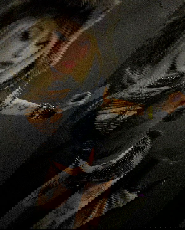 zommmbri image ~ Altpins