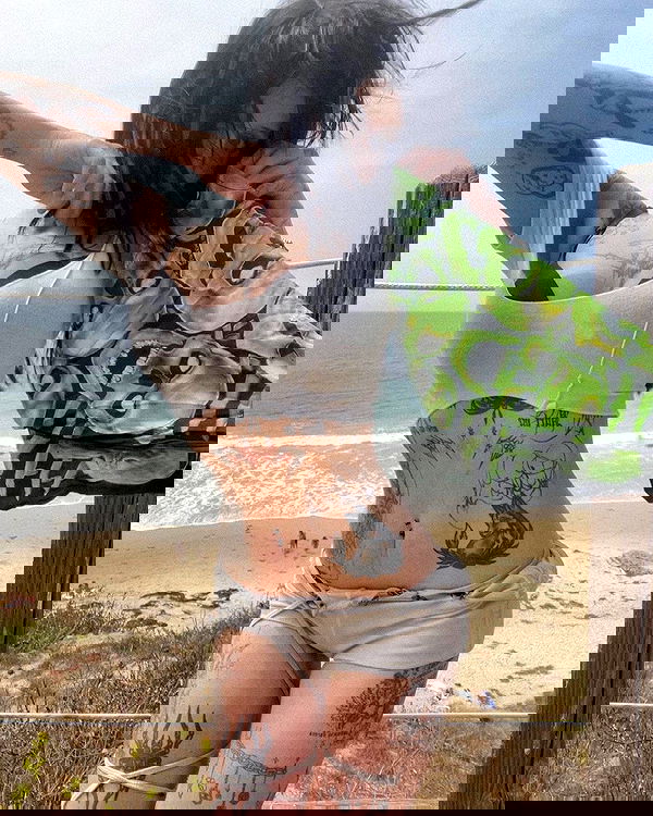 zommmbri image ~ Altpins