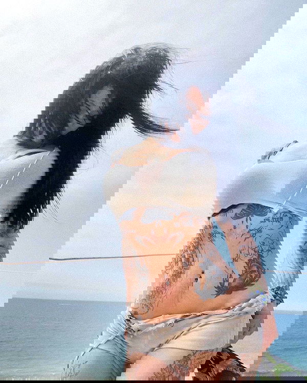 zommmbri image ~ Altpins