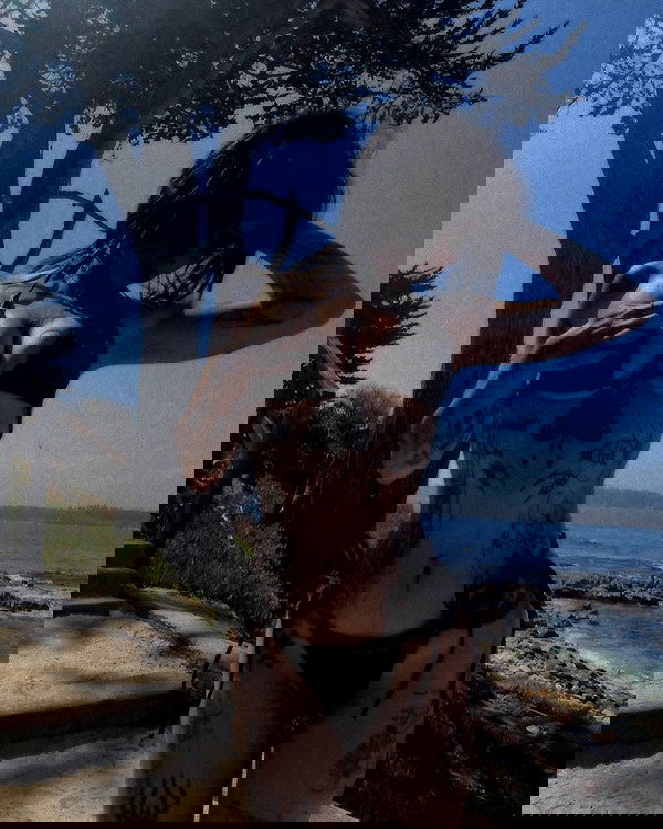 zommmbri image ~ Altpins