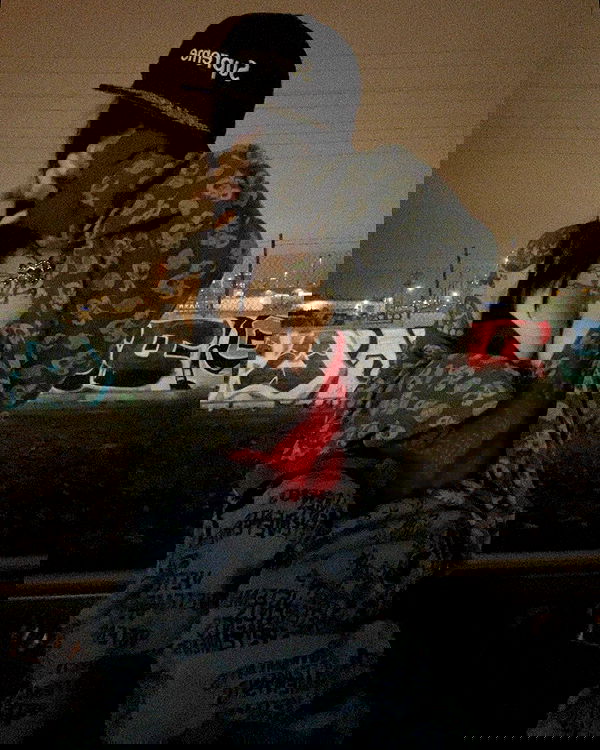 zommmbri image ~ Altpins