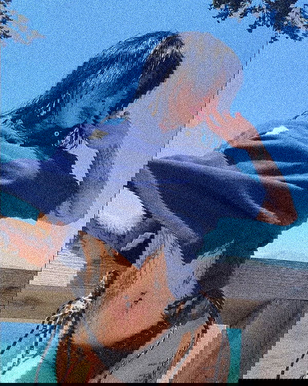 zommmbri image ~ Altpins