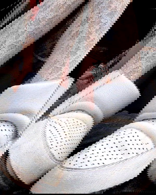 zommmbri image ~ Altpins