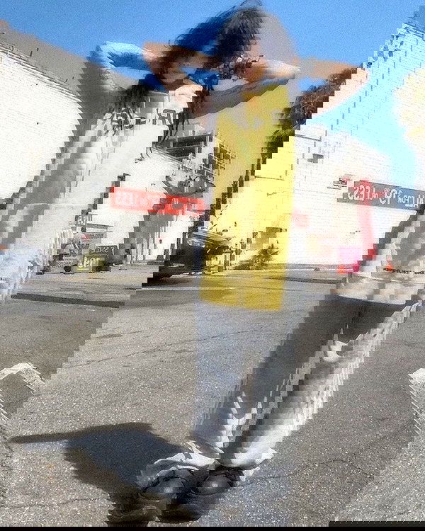 zommmbri image ~ Altpins