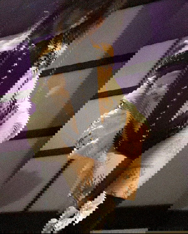 zommmbri image ~ Altpins