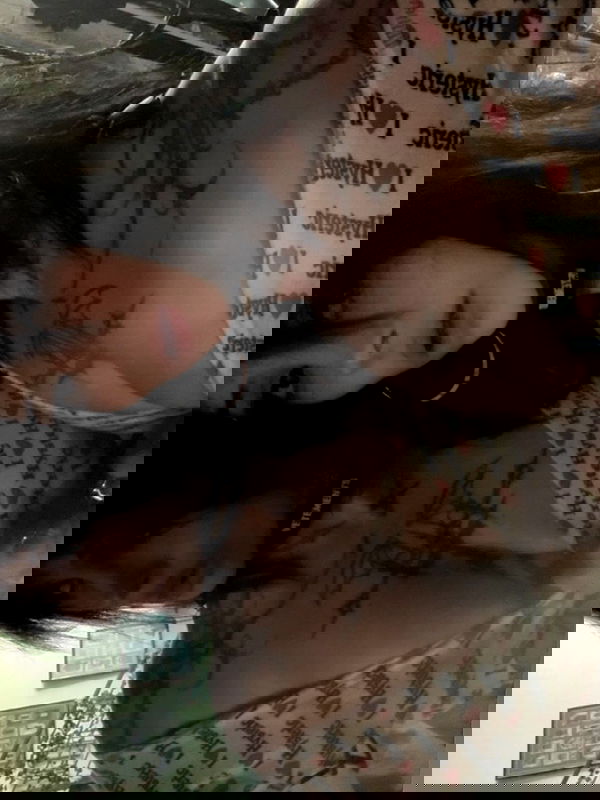 zommmbri image ~ Altpins