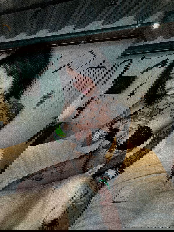 zommmbri image ~ Altpins