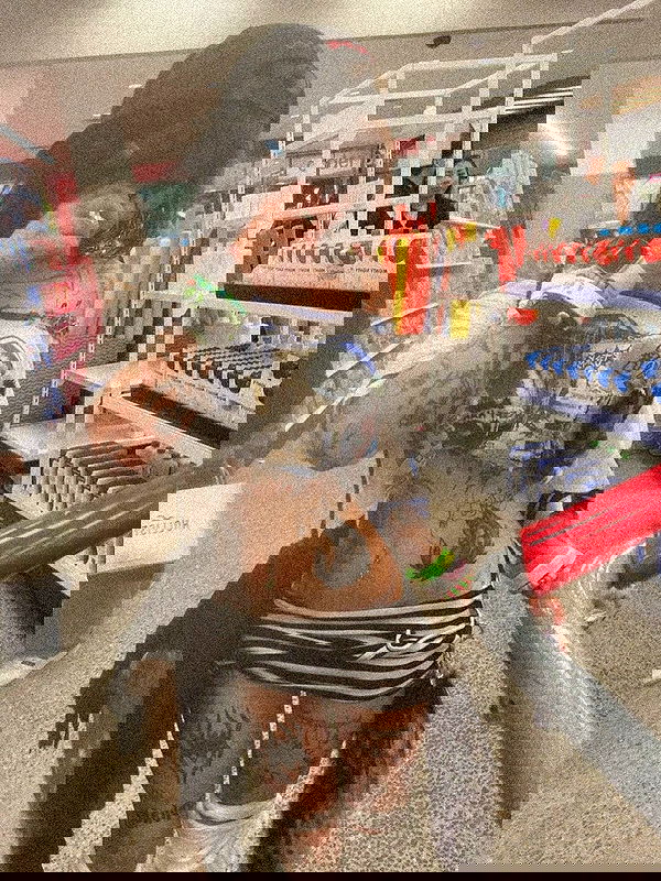 zommmbri image ~ Altpins