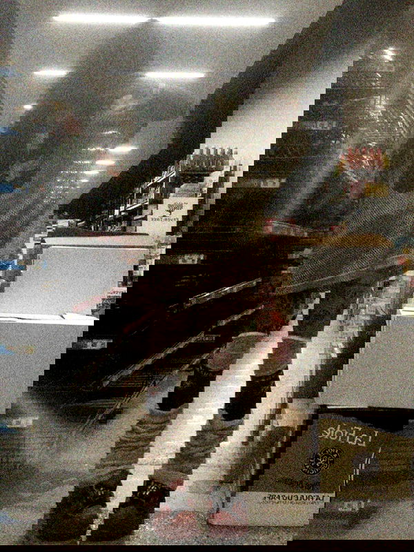 zommmbri image ~ Altpins