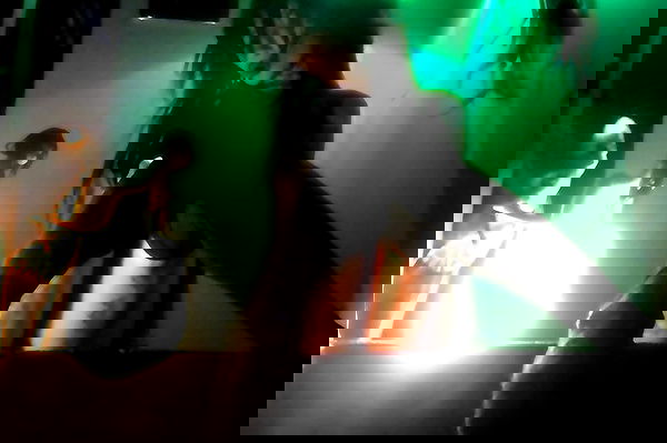 zommmbri image ~ Altpins