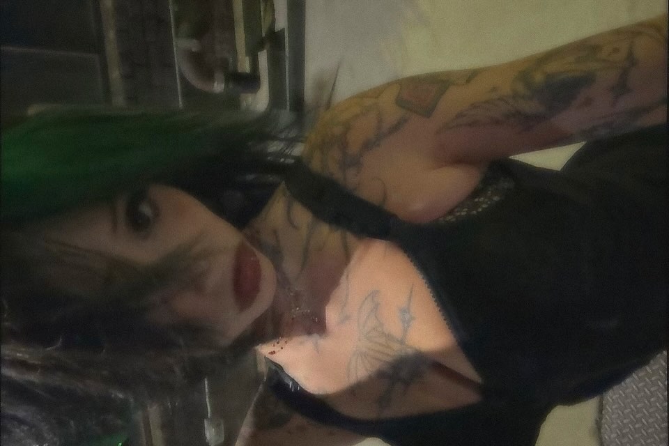 zommmbri instagram image archive image