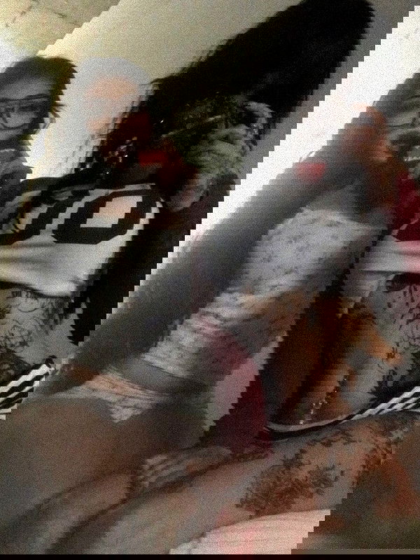 zommmbri image ~ Altpins