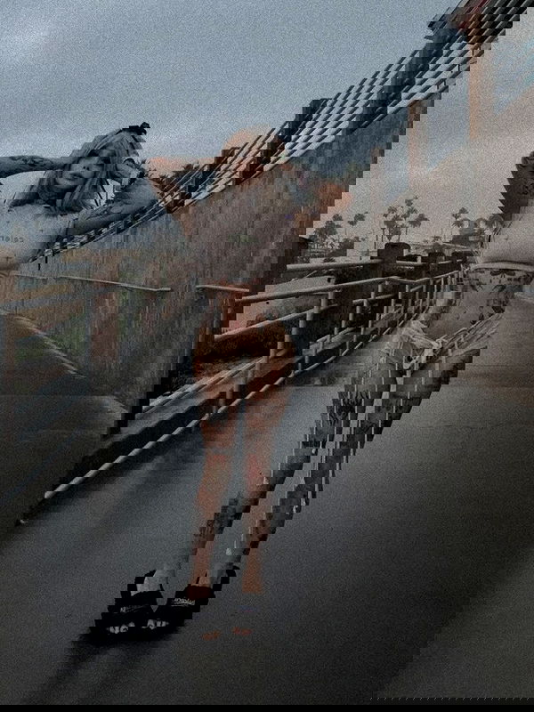 zommmbri image ~ Altpins