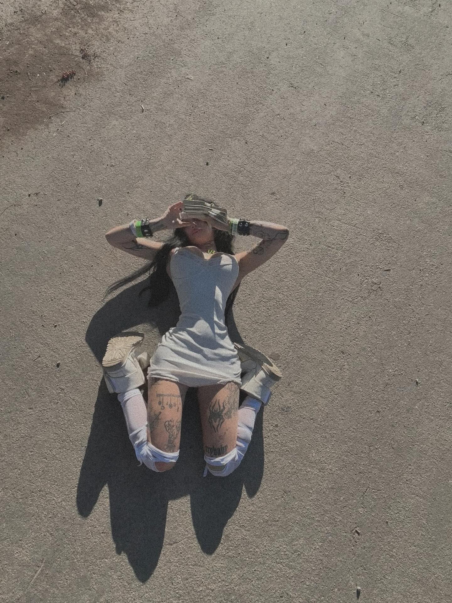 zommmbri instagram image archive image