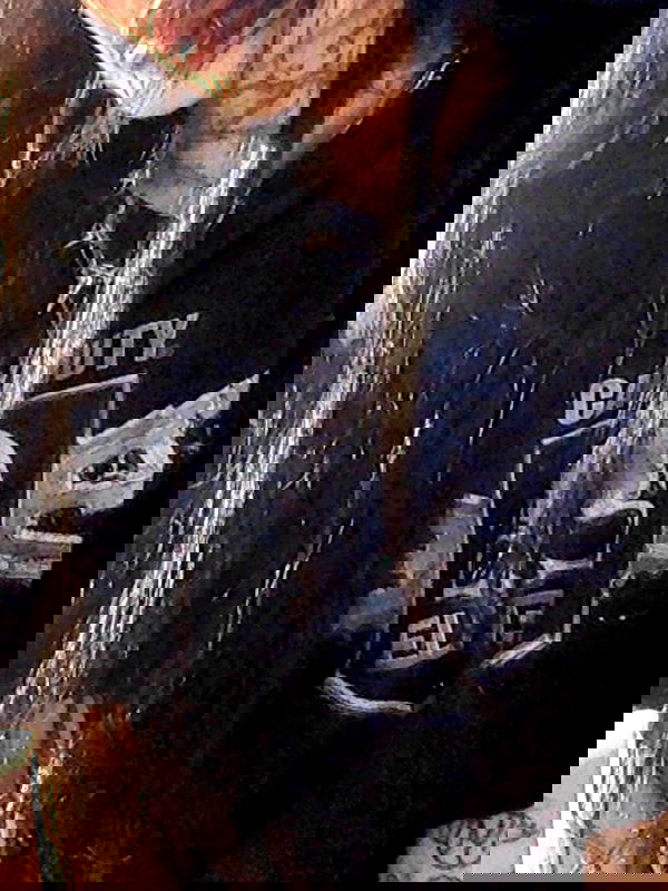 zommmbri image ~ Altpins