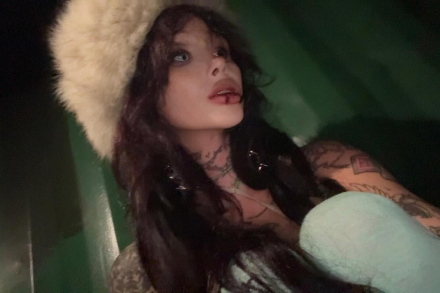 zommmbri instagram image archive image