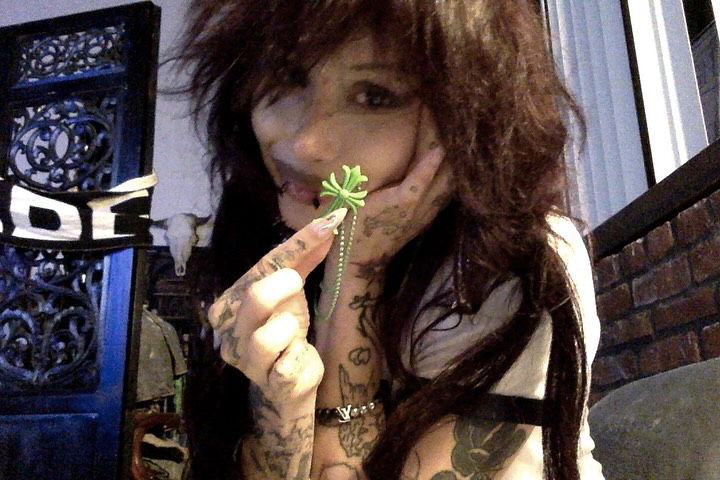 zommmbri instagram image archive image