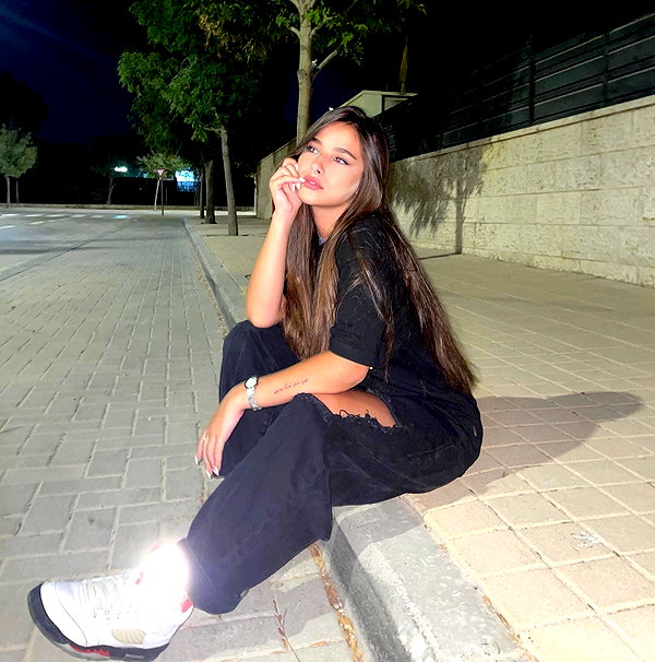 zoy.rud instagram image archive image