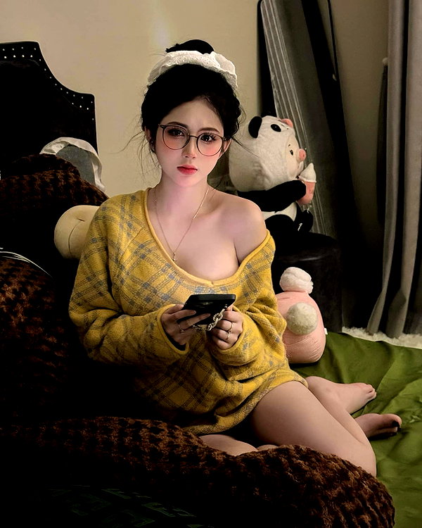 zunxingnhat instagram image archive image