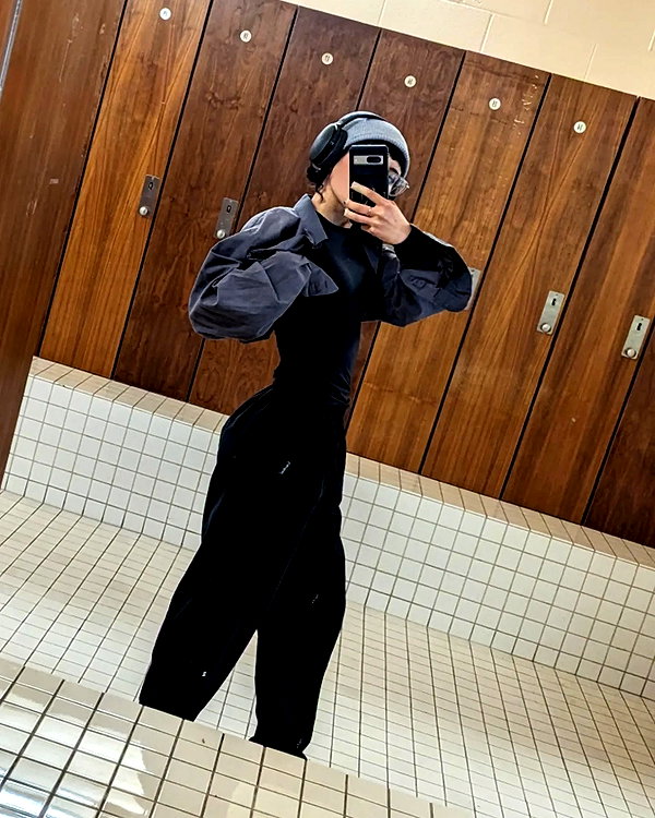 zz.eazoning instagram image archive image
