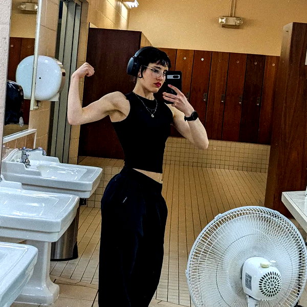 zz.eazoning instagram image archive image