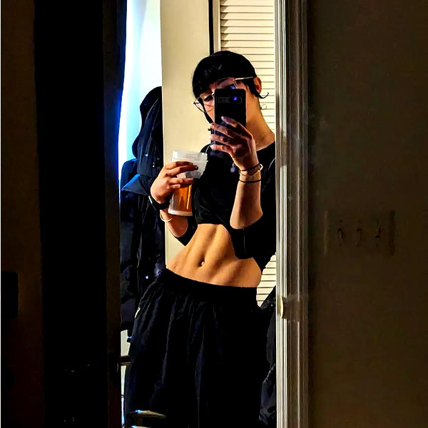 zz.eazoning instagram image archive image