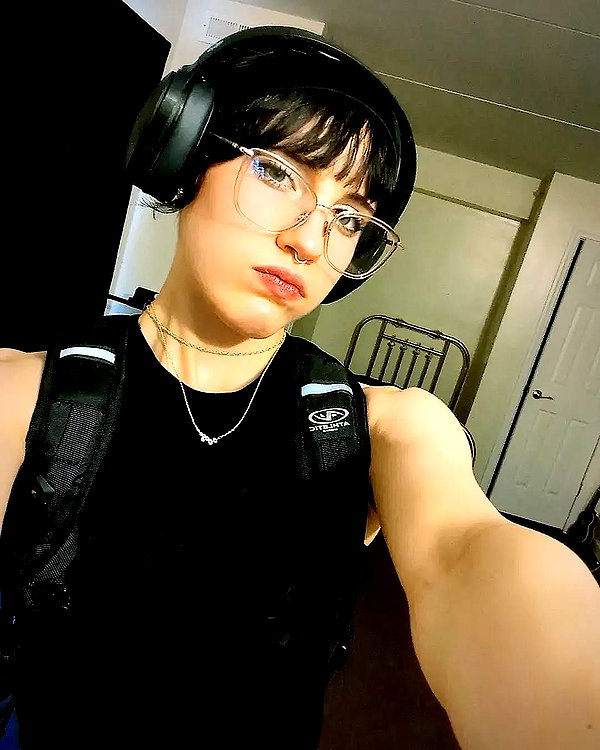 zz.eazoning instagram image archive image