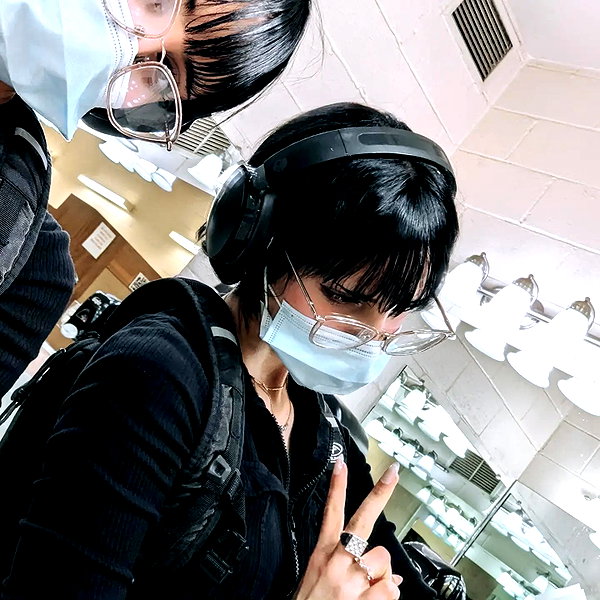 zz.eazoning instagram image archive image