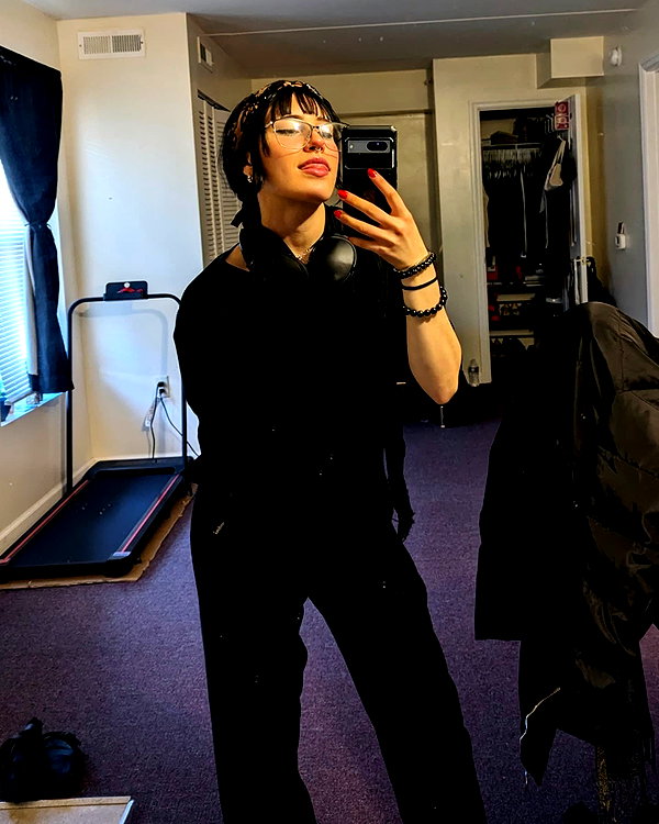 zz.eazoning instagram image archive image