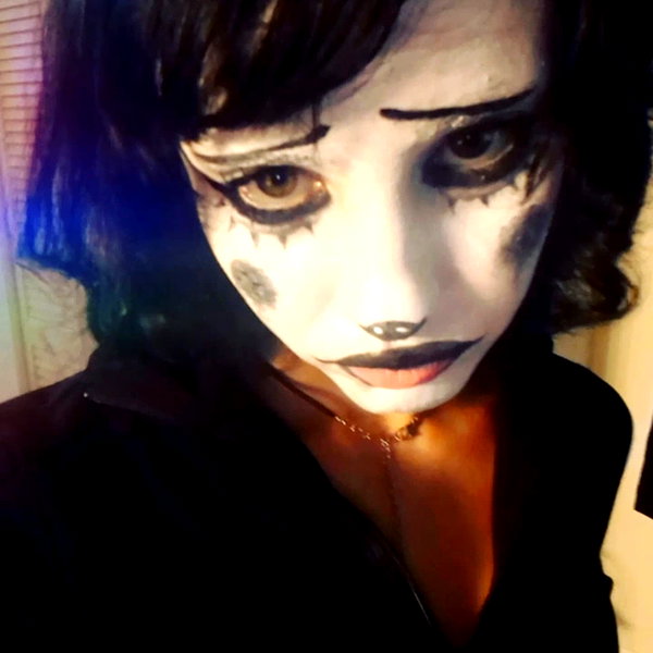 zz.eazoning instagram image archive image