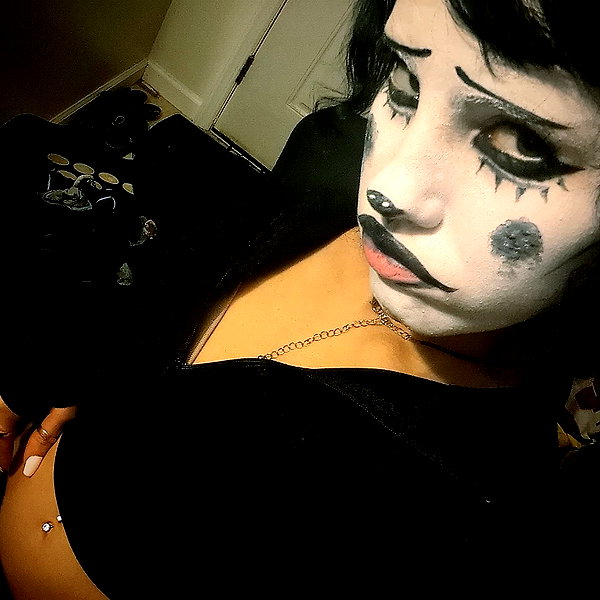 zz.eazoning instagram image archive image